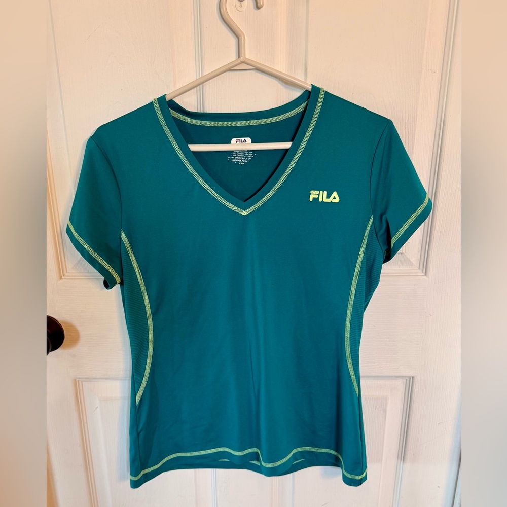 👚🩵Fila Sport Women's Aqua and Neon Green V-Neck Tee🩵👚